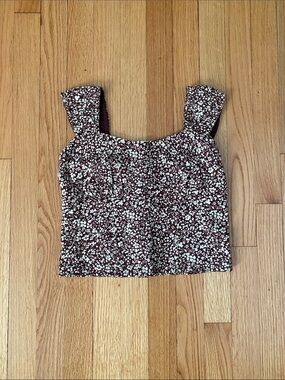 A&F runched floral top